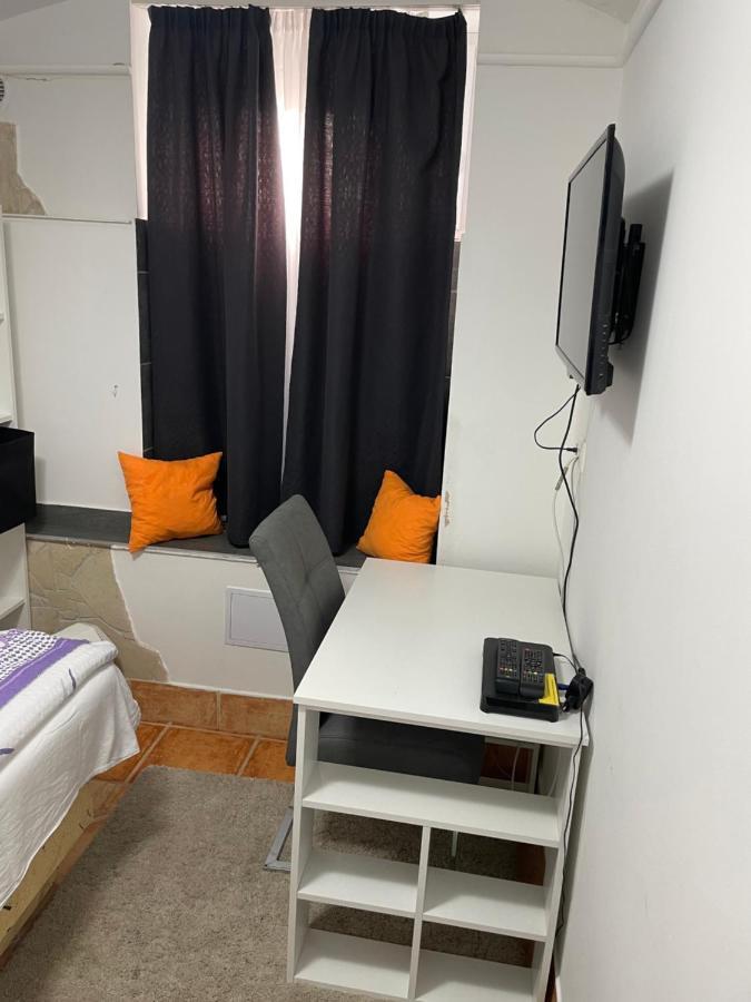 Centrum Wellness Hostel Debrecen Exteriör bild